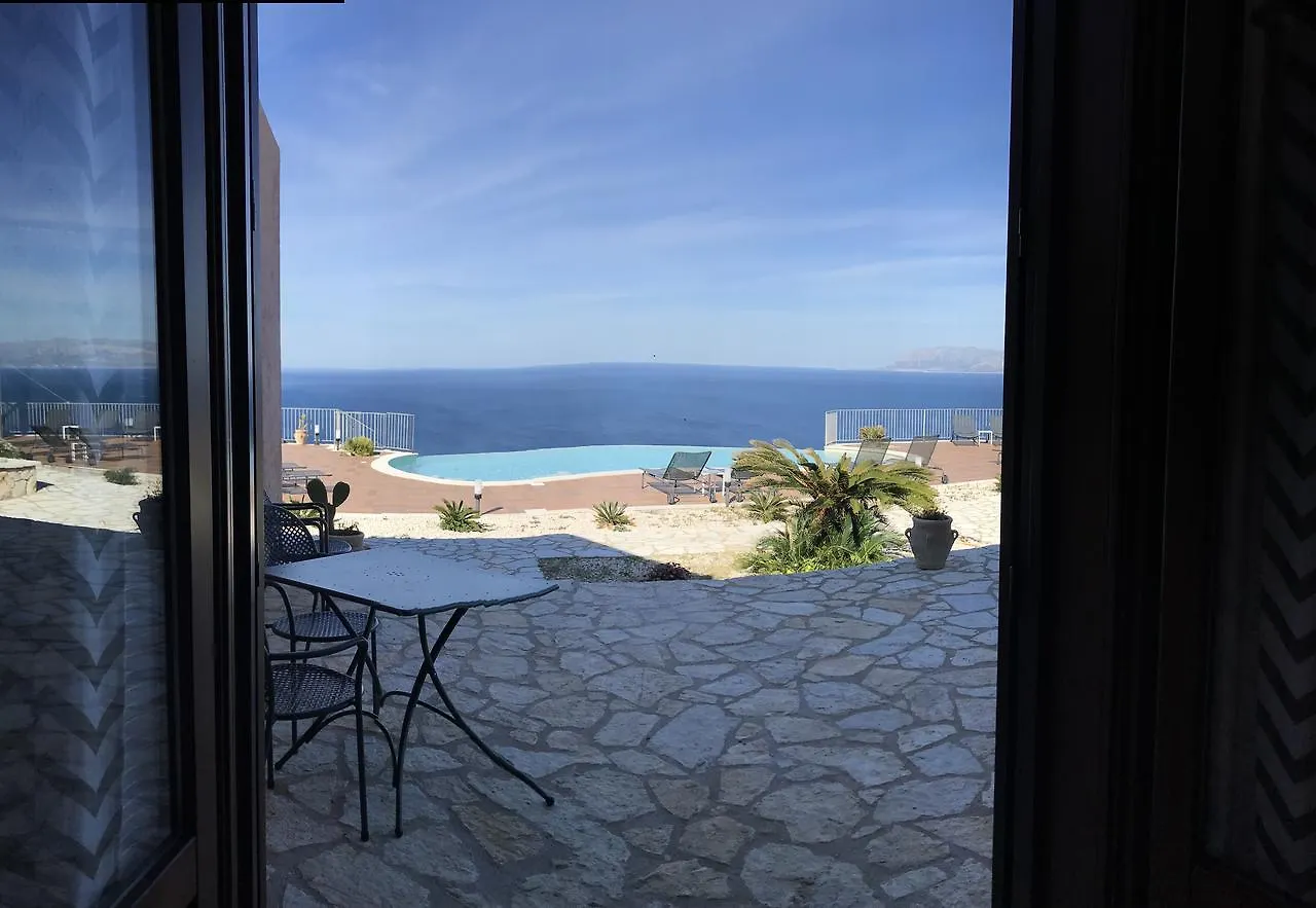 Hotel Antica Cascina Del Golfo Scopello  Italië